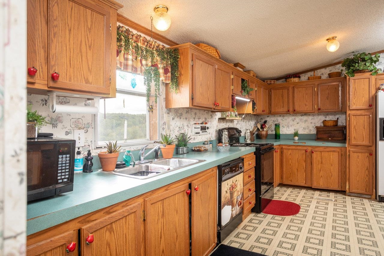 12159 TURLEYTOWN RD
