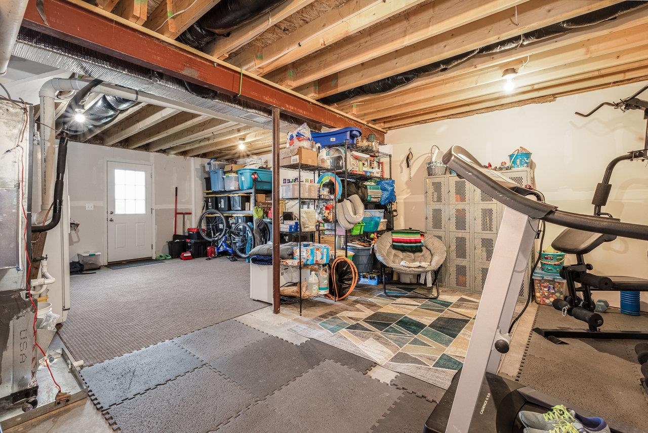 777 CARSON CIR
