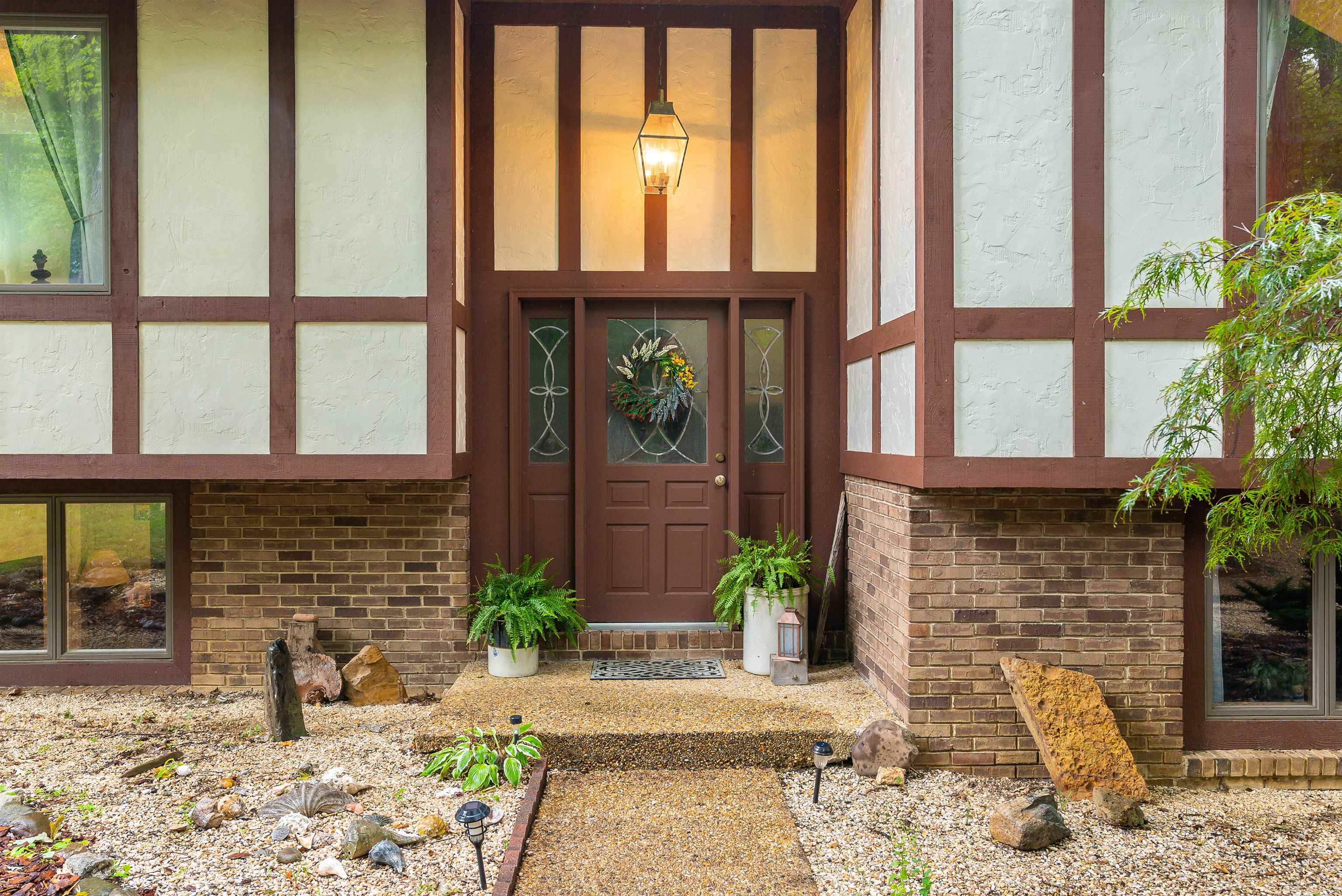 146 RHODODENDRON CT
