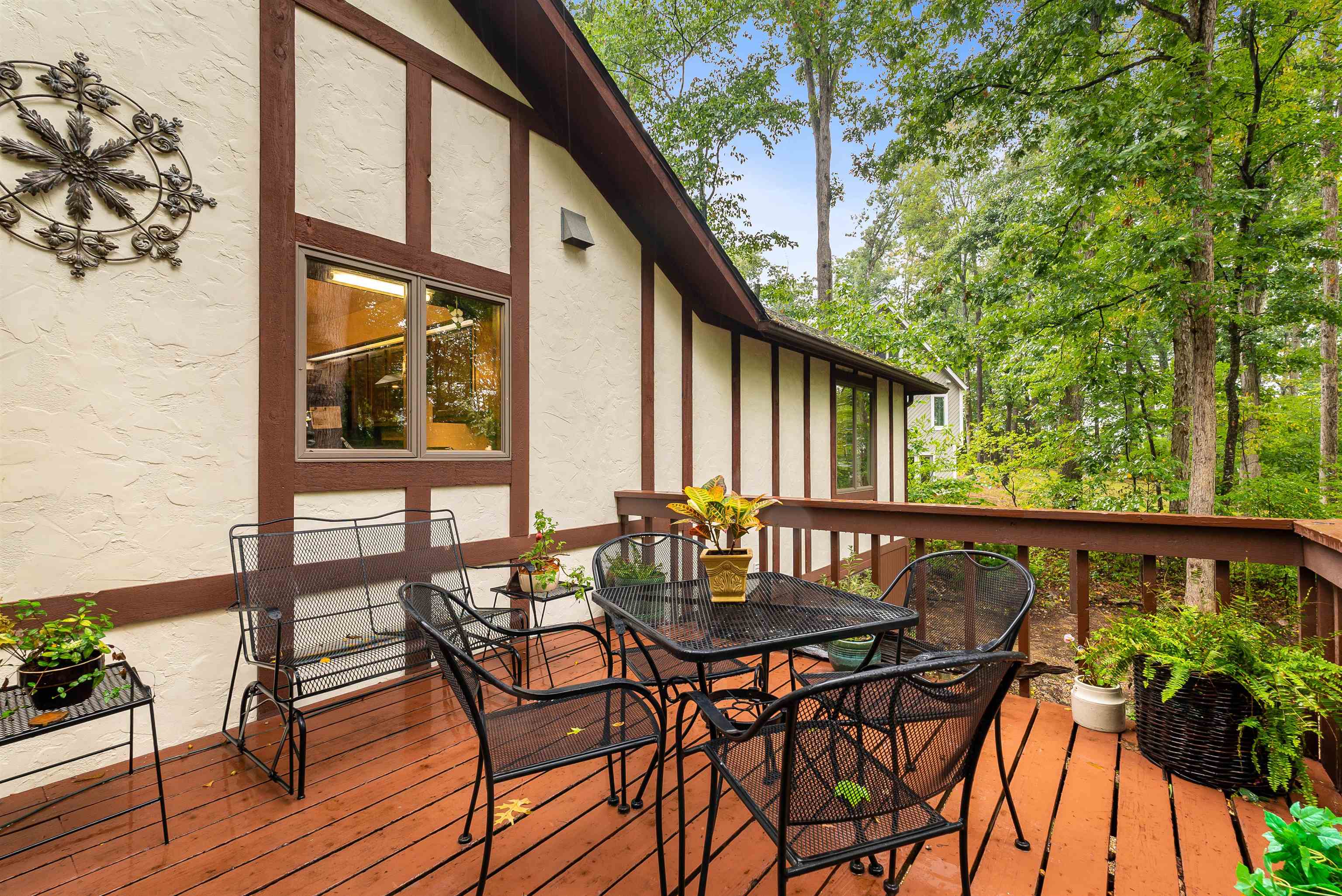 146 RHODODENDRON CT