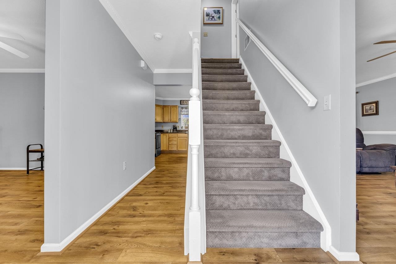 2500 OAK GROVE