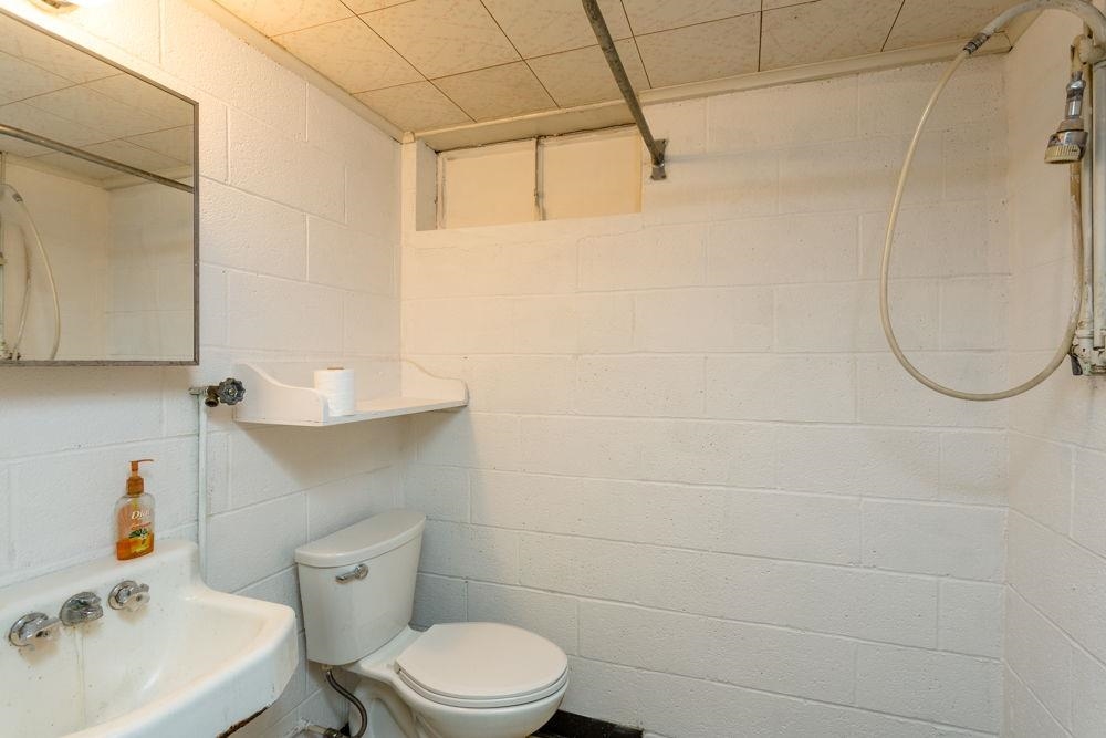 1200 WESTMORELAND DR