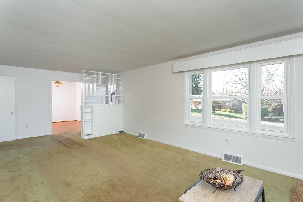 1200 WESTMORELAND DR