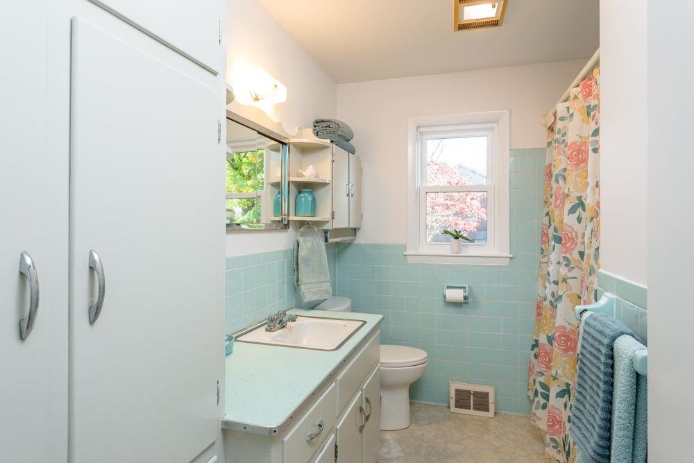 1200 WESTMORELAND DR