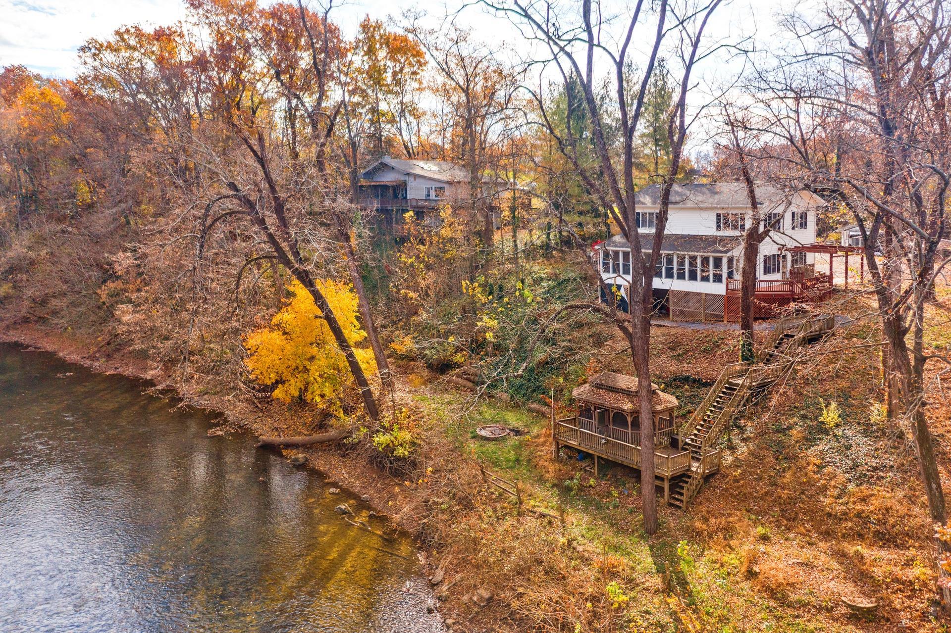 66 SAMUEL BEARS RD