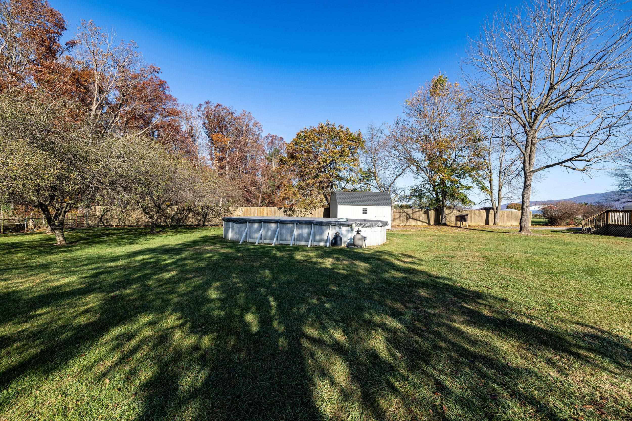 2324 NEWTOWN RD