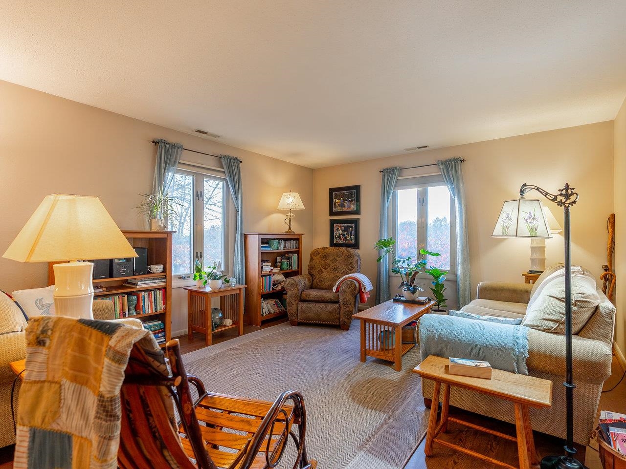 942 LEE AVE