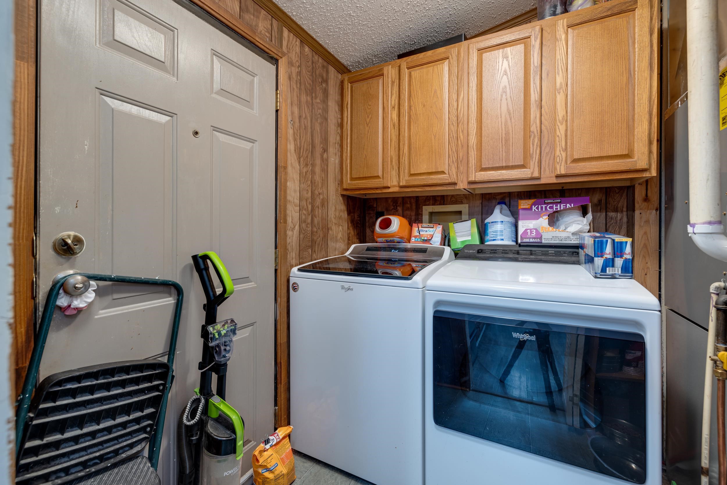 1734 ROLLING CREEK LN