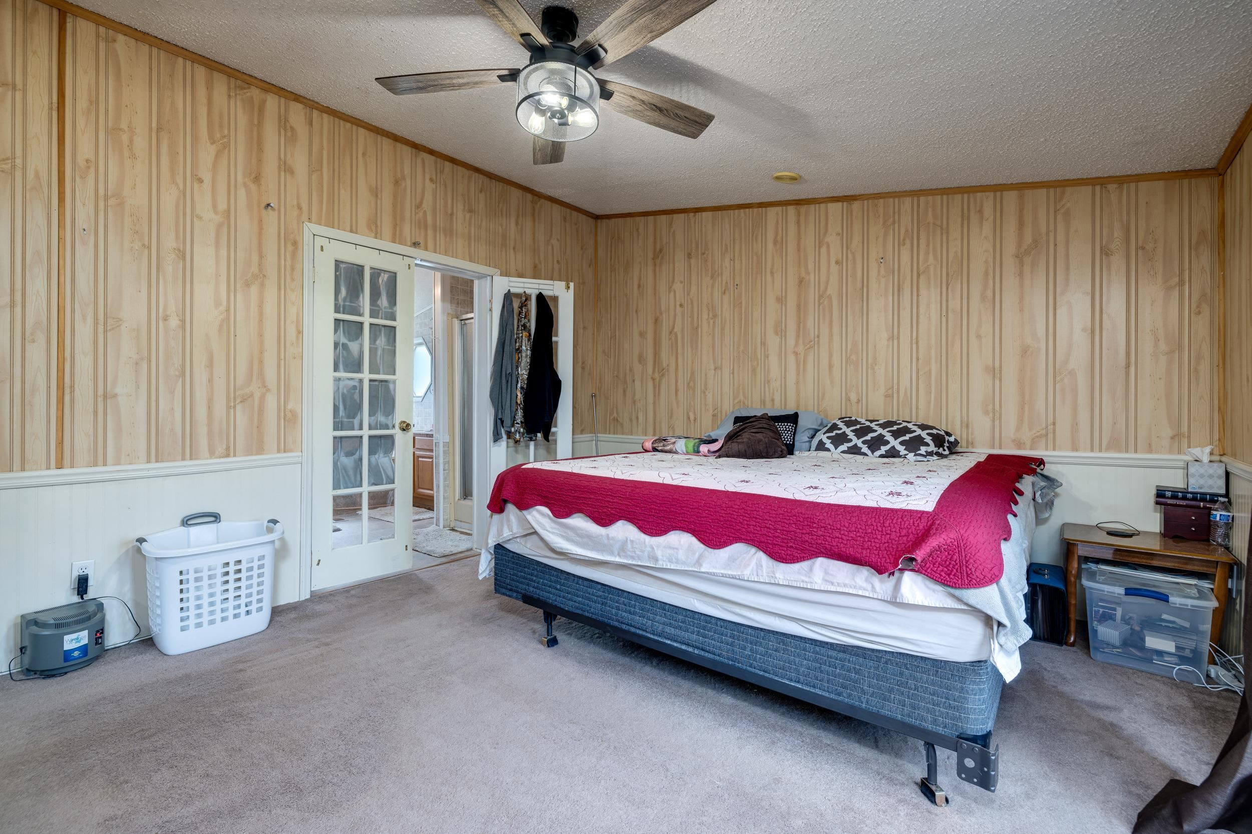 1734 ROLLING CREEK LN