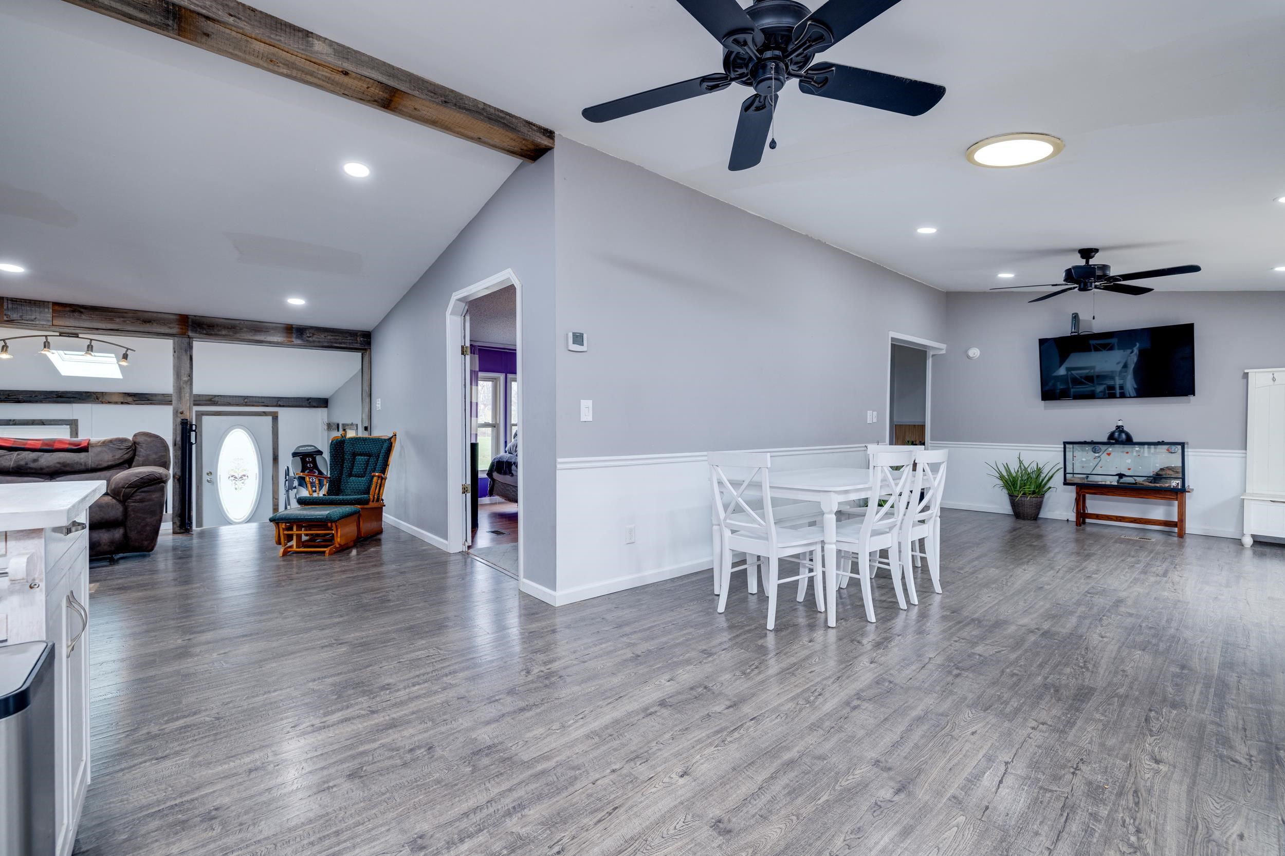 1734 ROLLING CREEK LN