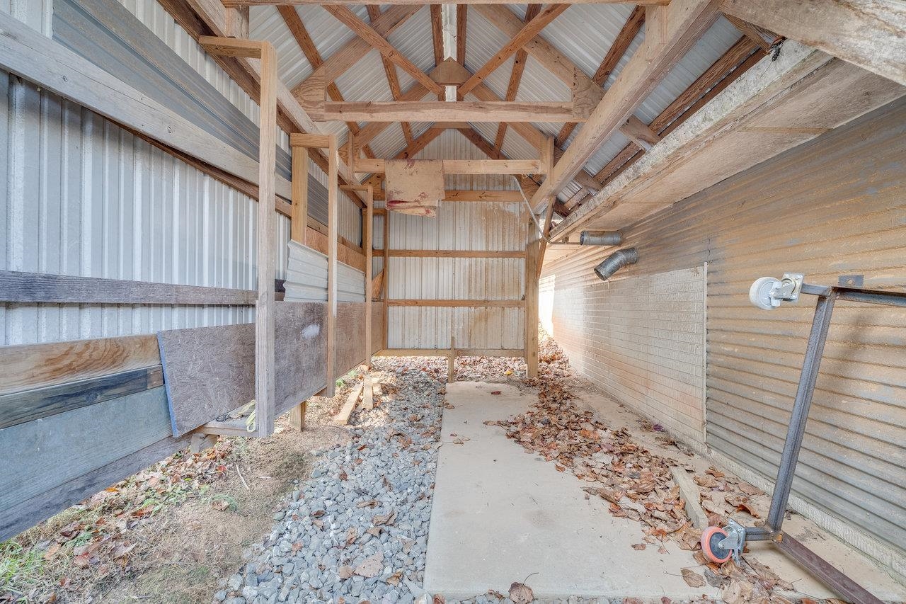 230 RURAL DR