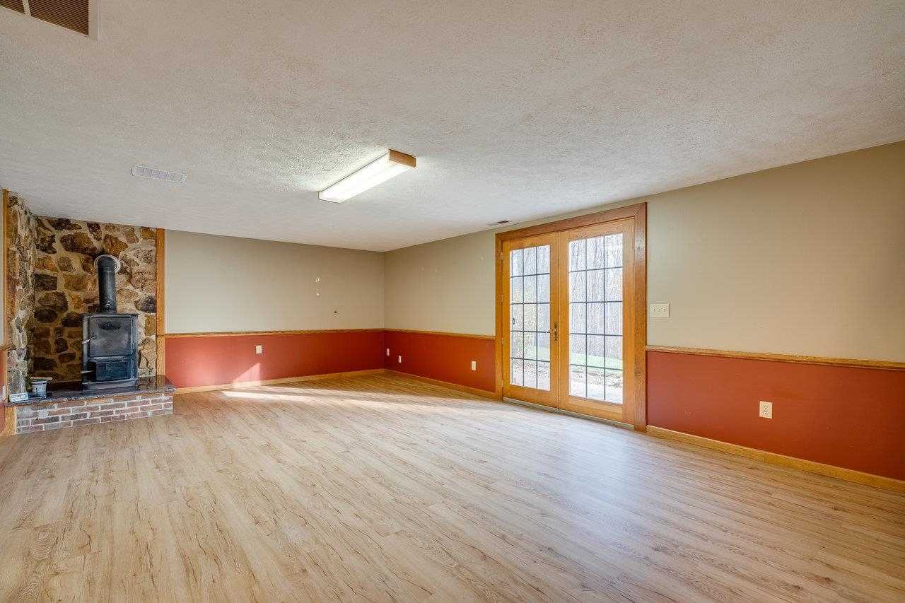 230 RURAL DR