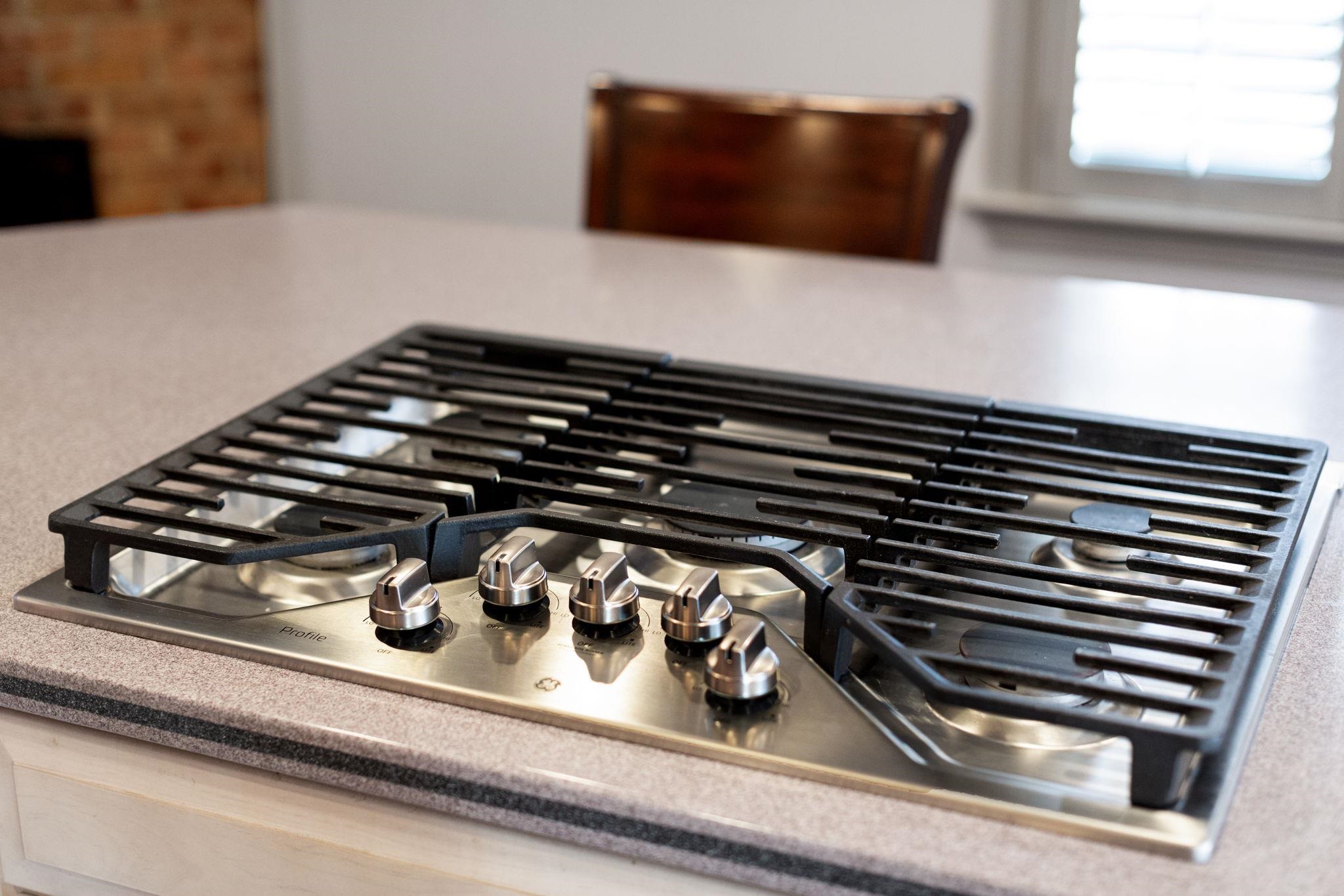 437 MOUNTAIN VIEW DR