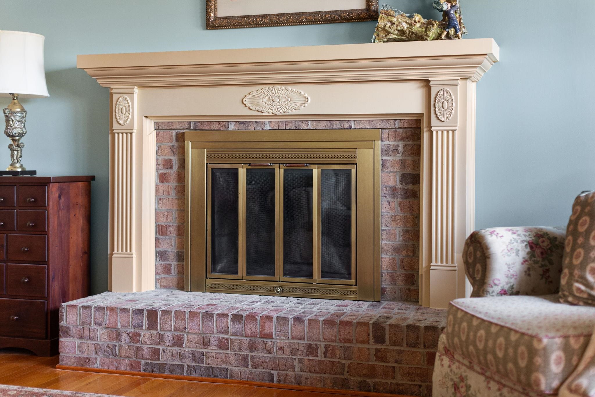 437 MOUNTAIN VIEW DR