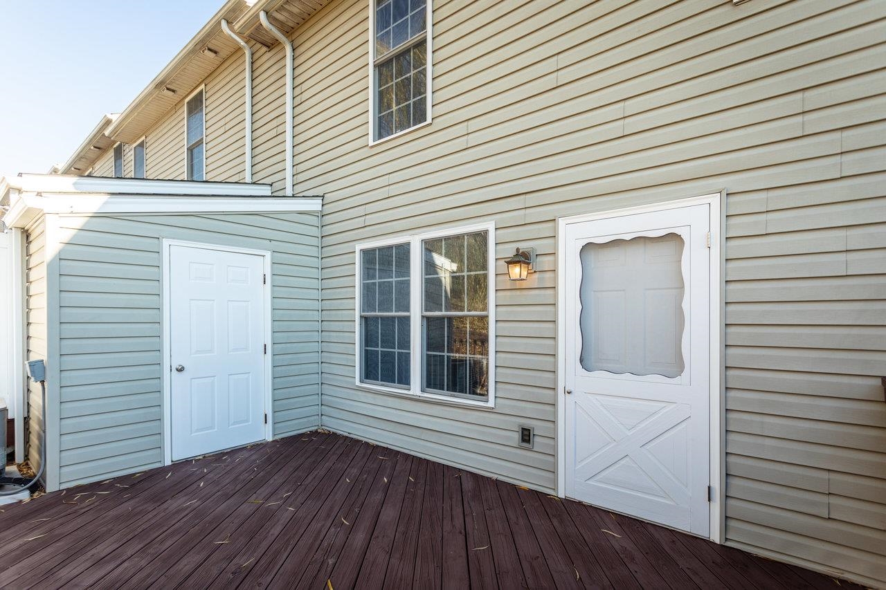1979 BUTTONWOOD CT