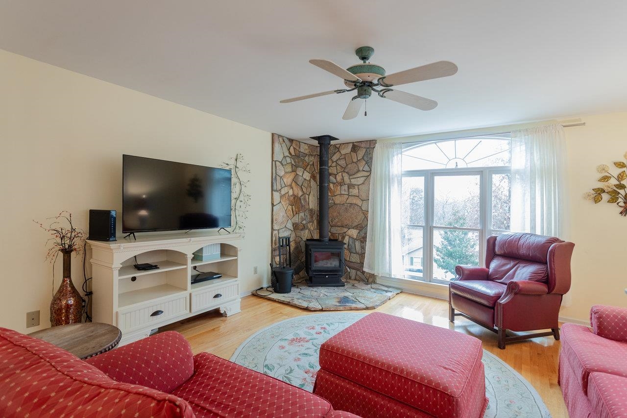 249 PHEASANT RD