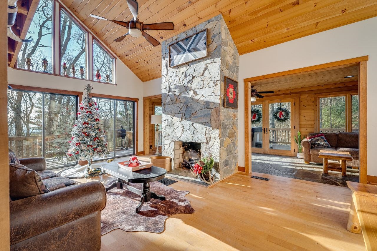 509 FETTERBUSH LN