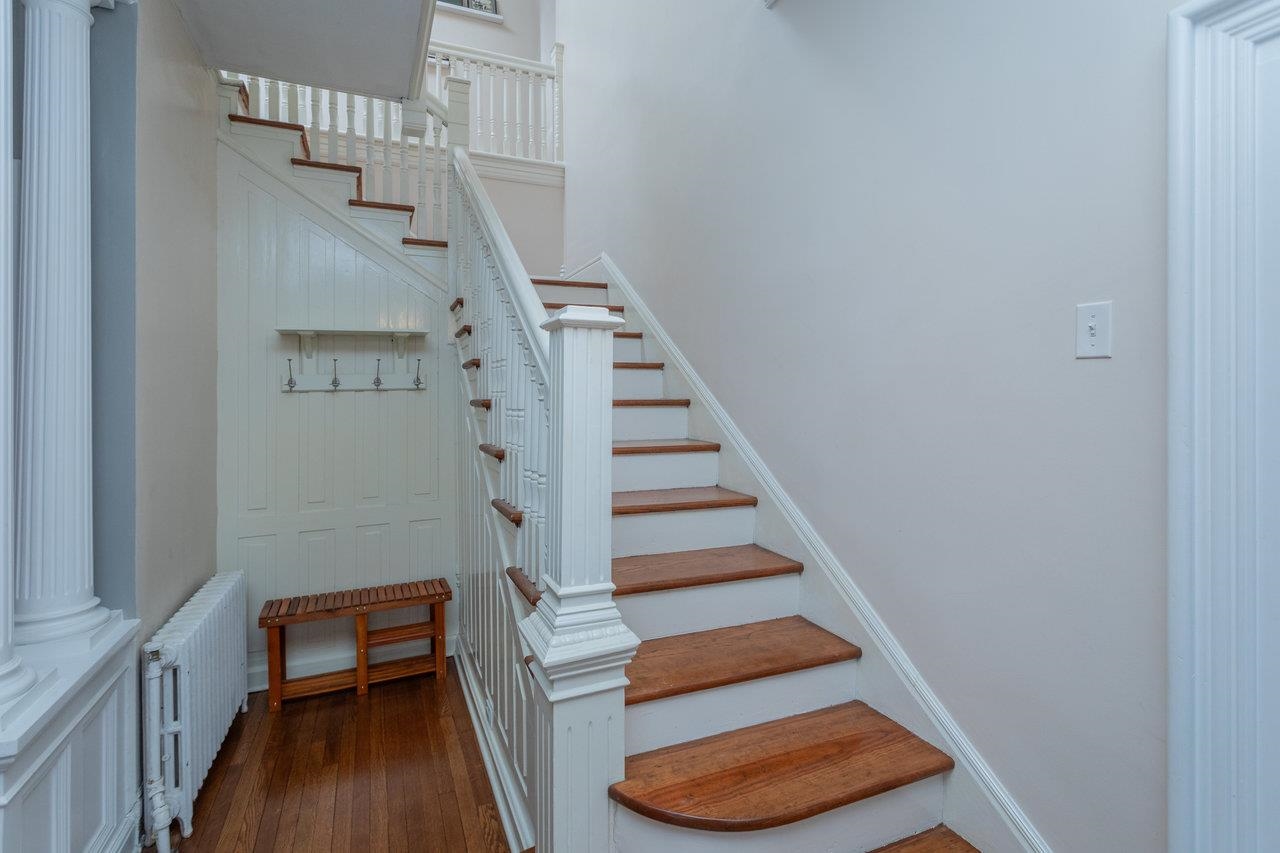 321 FRANKLIN ST