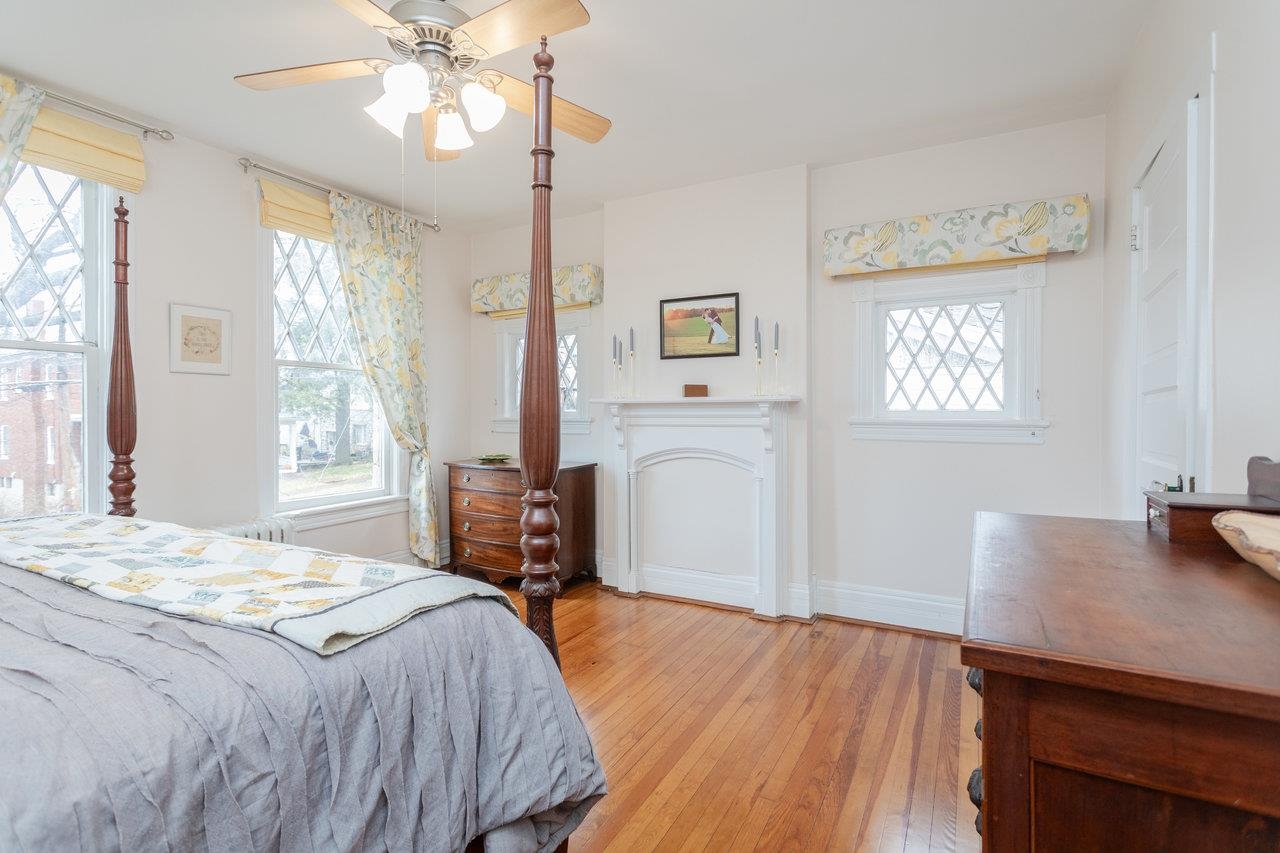 321 FRANKLIN ST