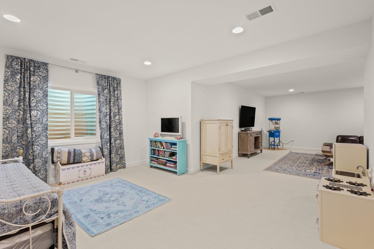 3189 VERA VISTA PATH