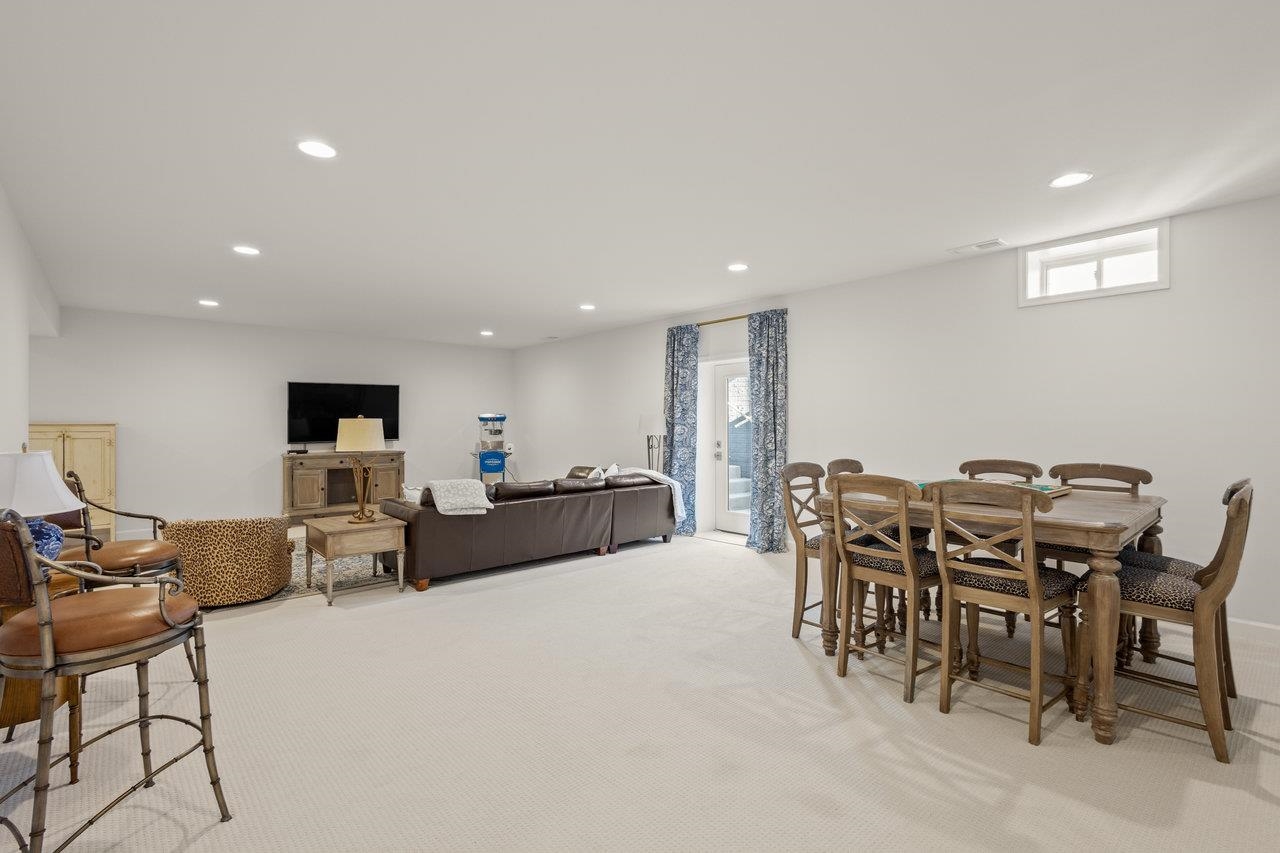 3189 VERA VISTA PATH