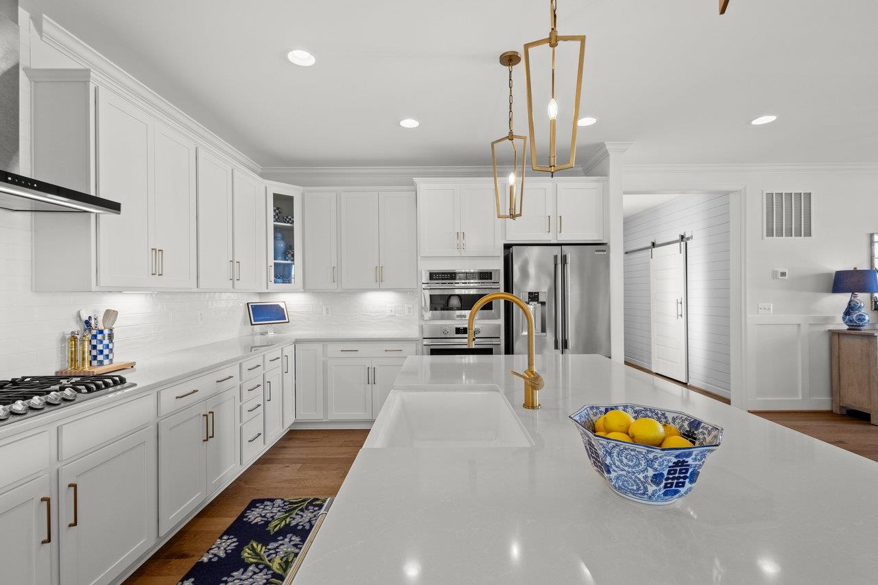 3189 VERA VISTA PATH