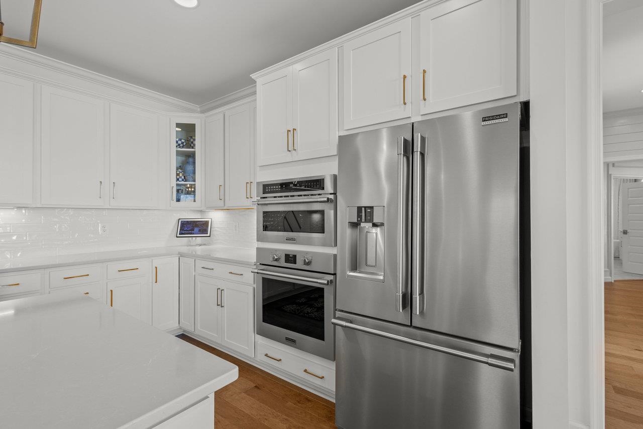 3189 VERA VISTA PATH