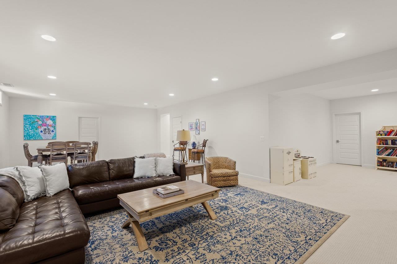 3189 VERA VISTA PATH