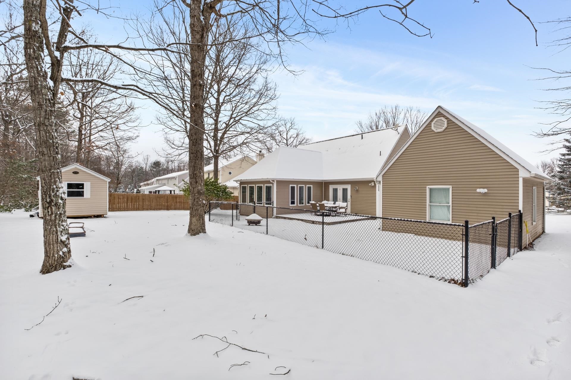 22 SPRINGER RD