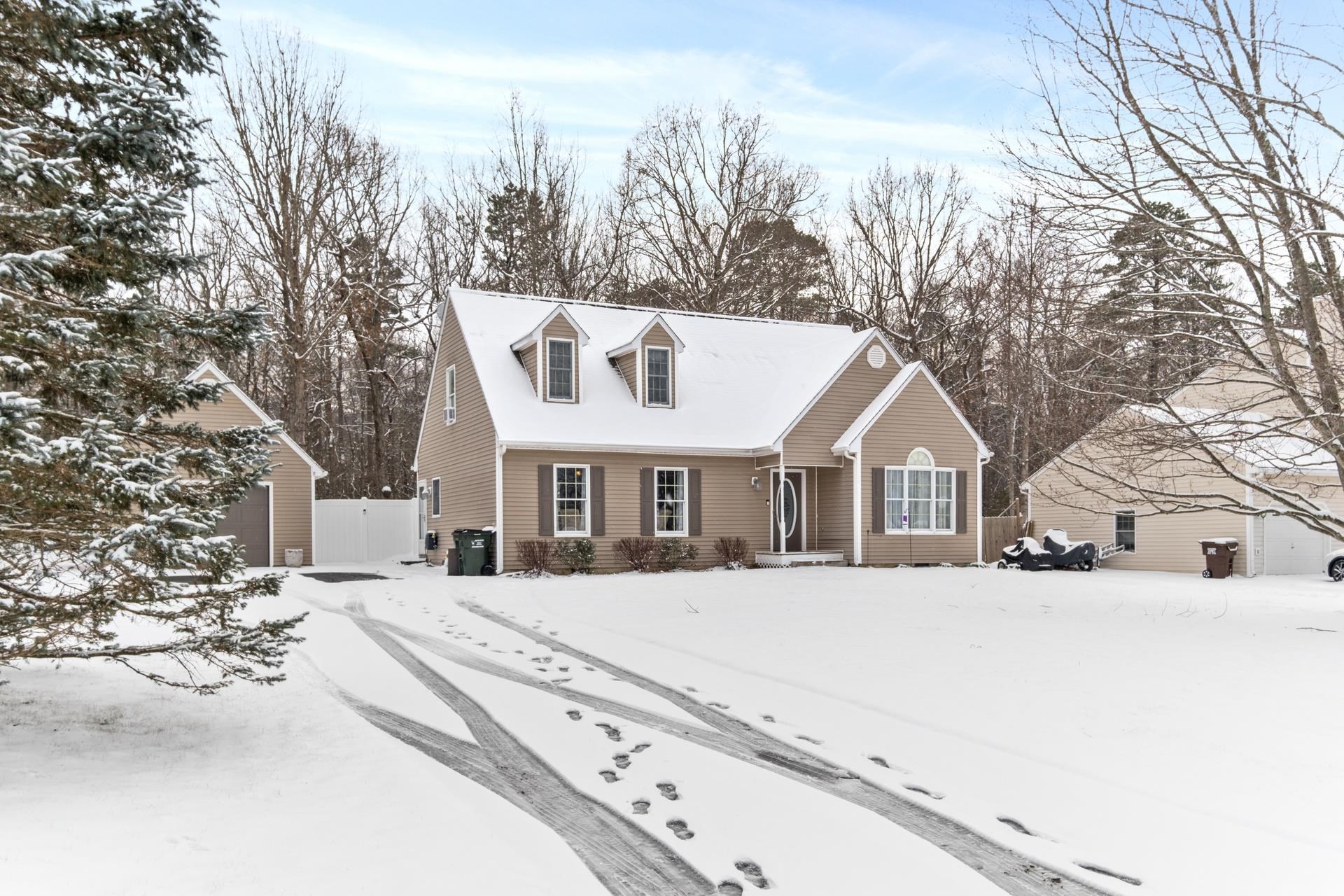 22 SPRINGER RD
