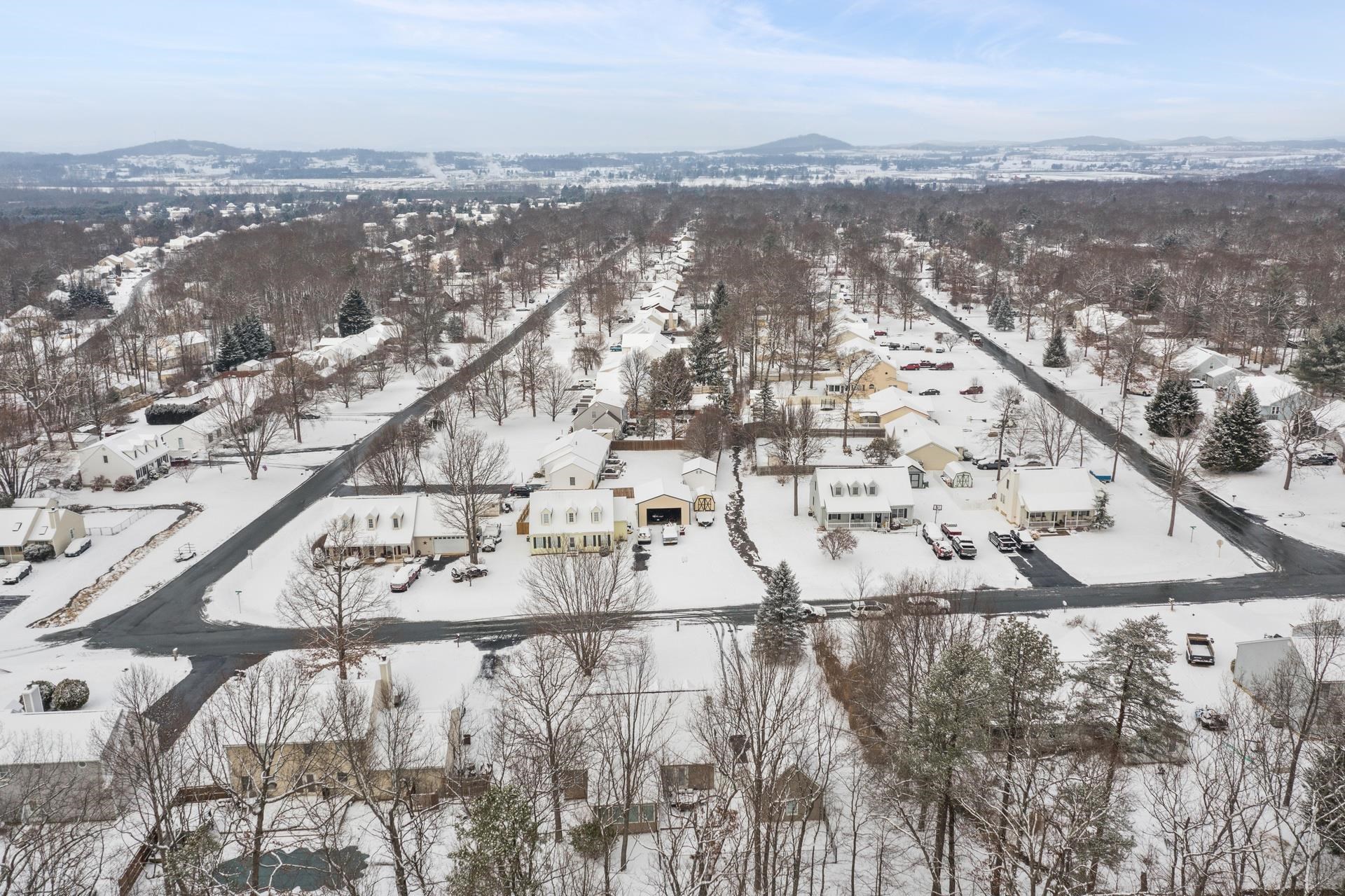 22 SPRINGER RD