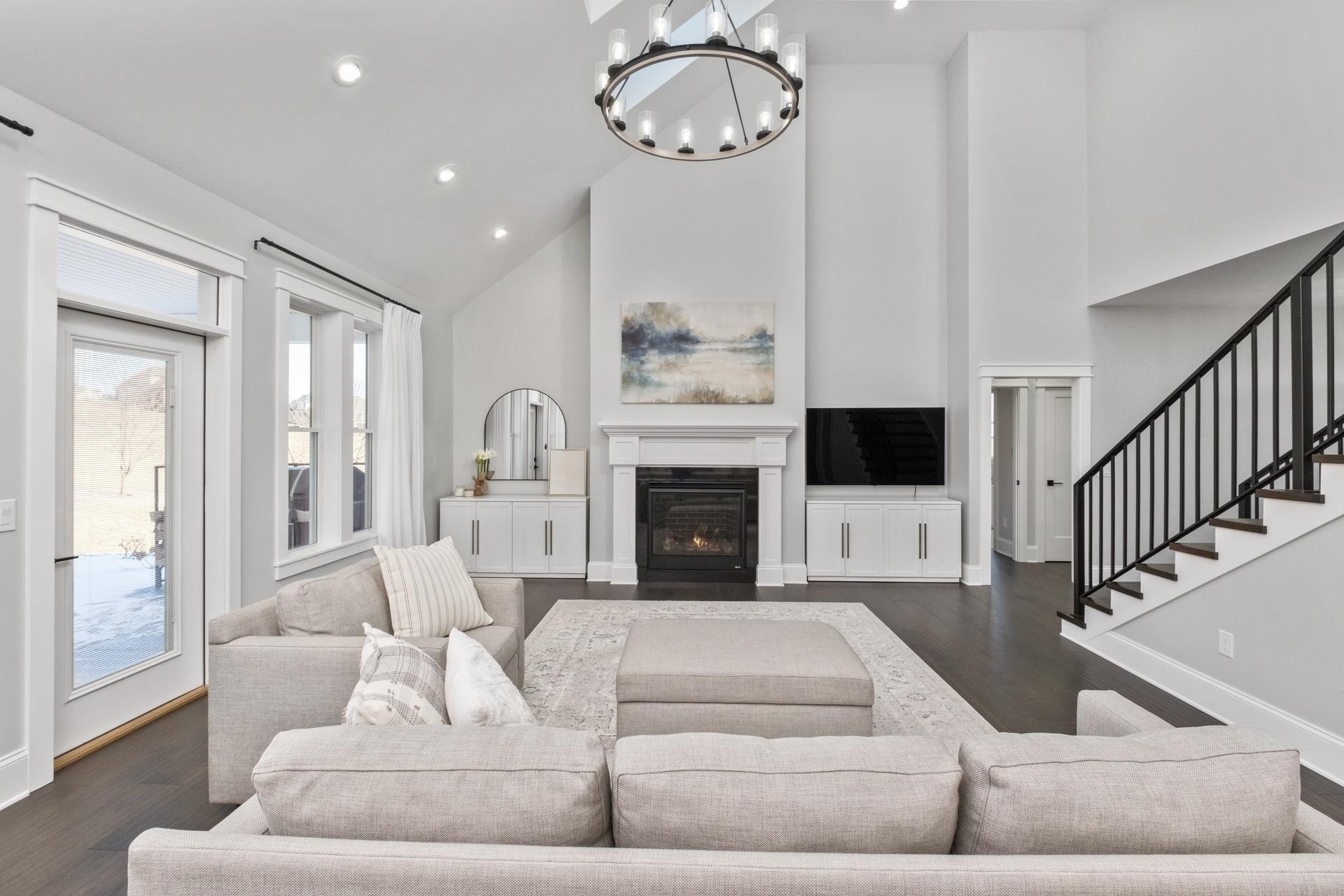 286 CLAREMONT AVE