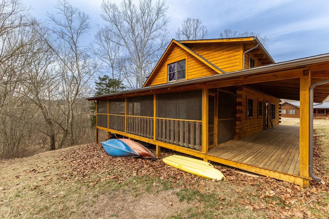 3523 RIVERBEND DR