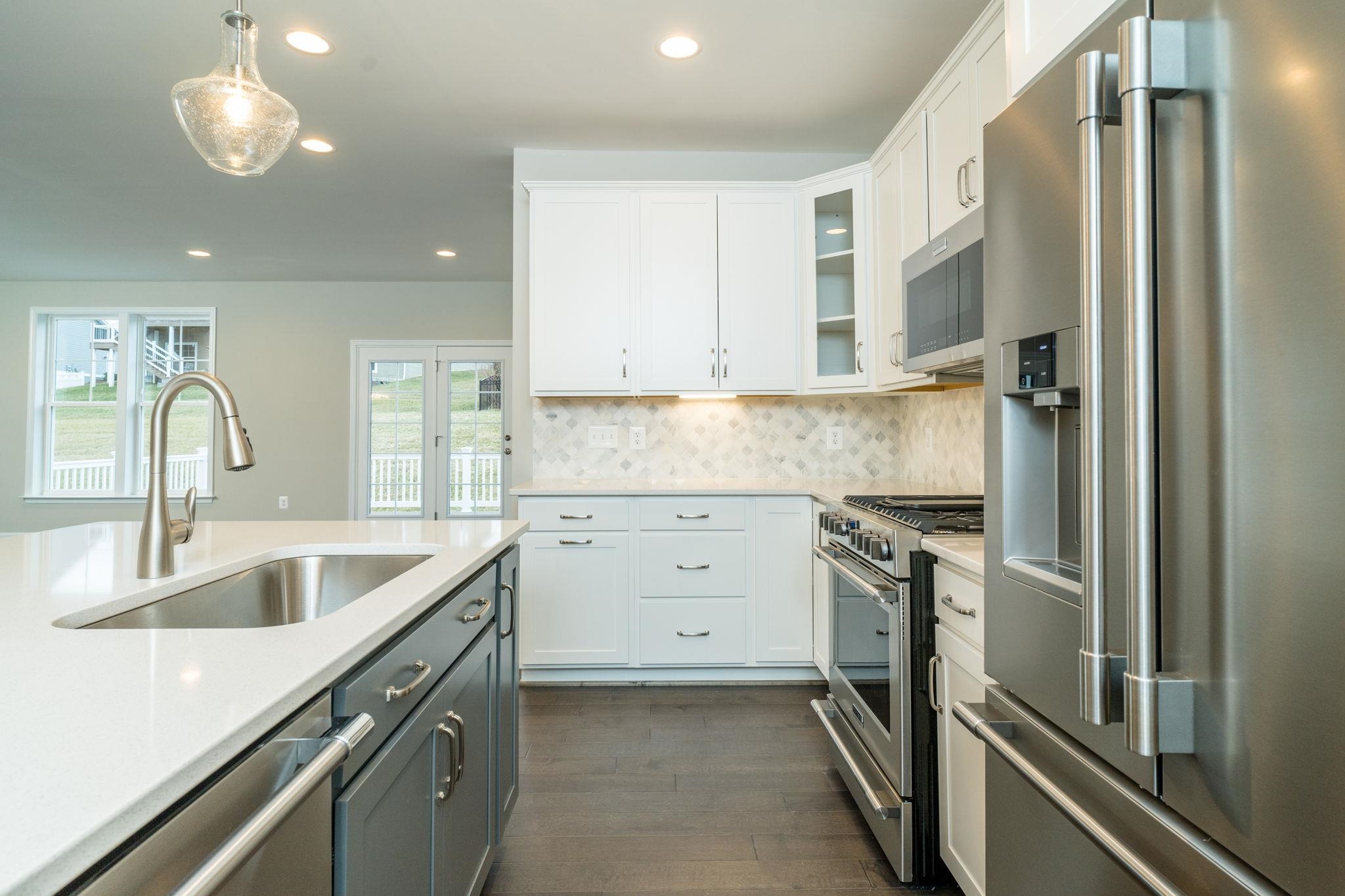 3046 CLUBHOUSE HILL RD Unit: Lot 127