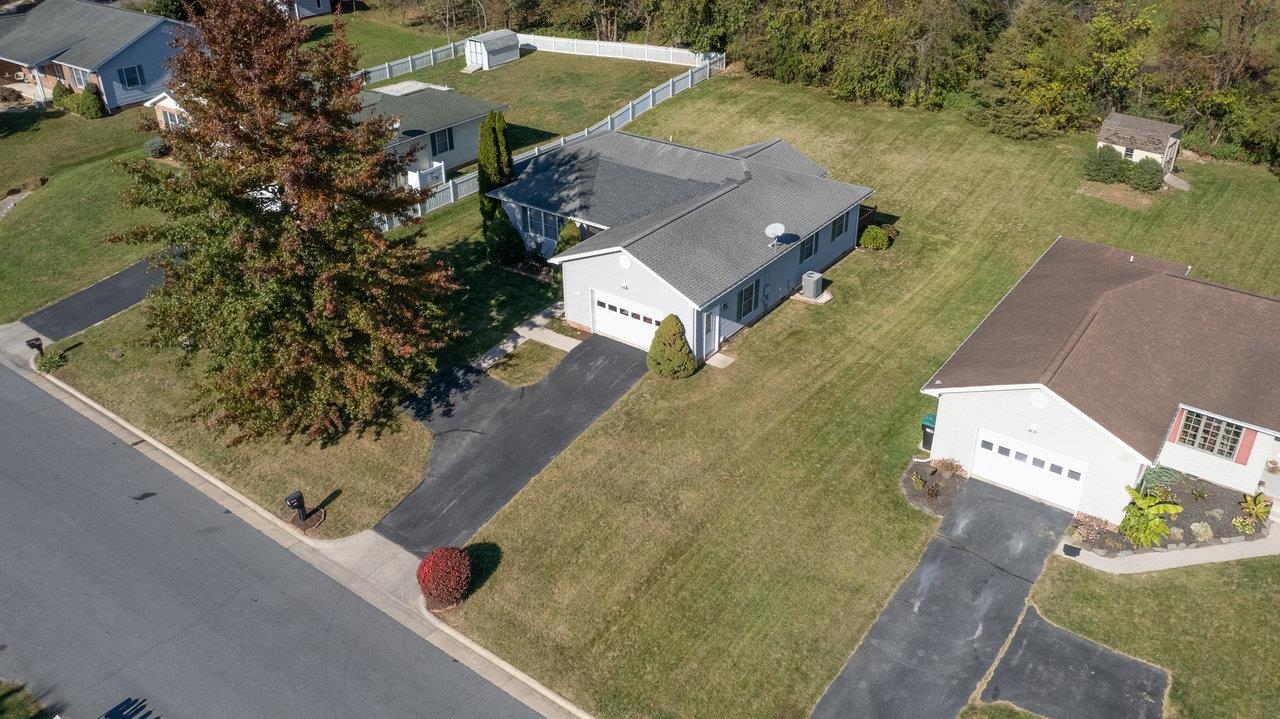 111 PRICE DR