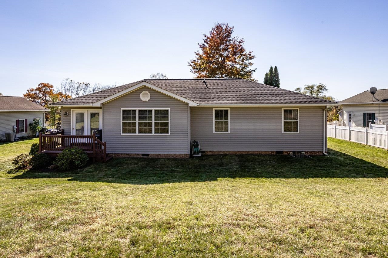 111 PRICE DR