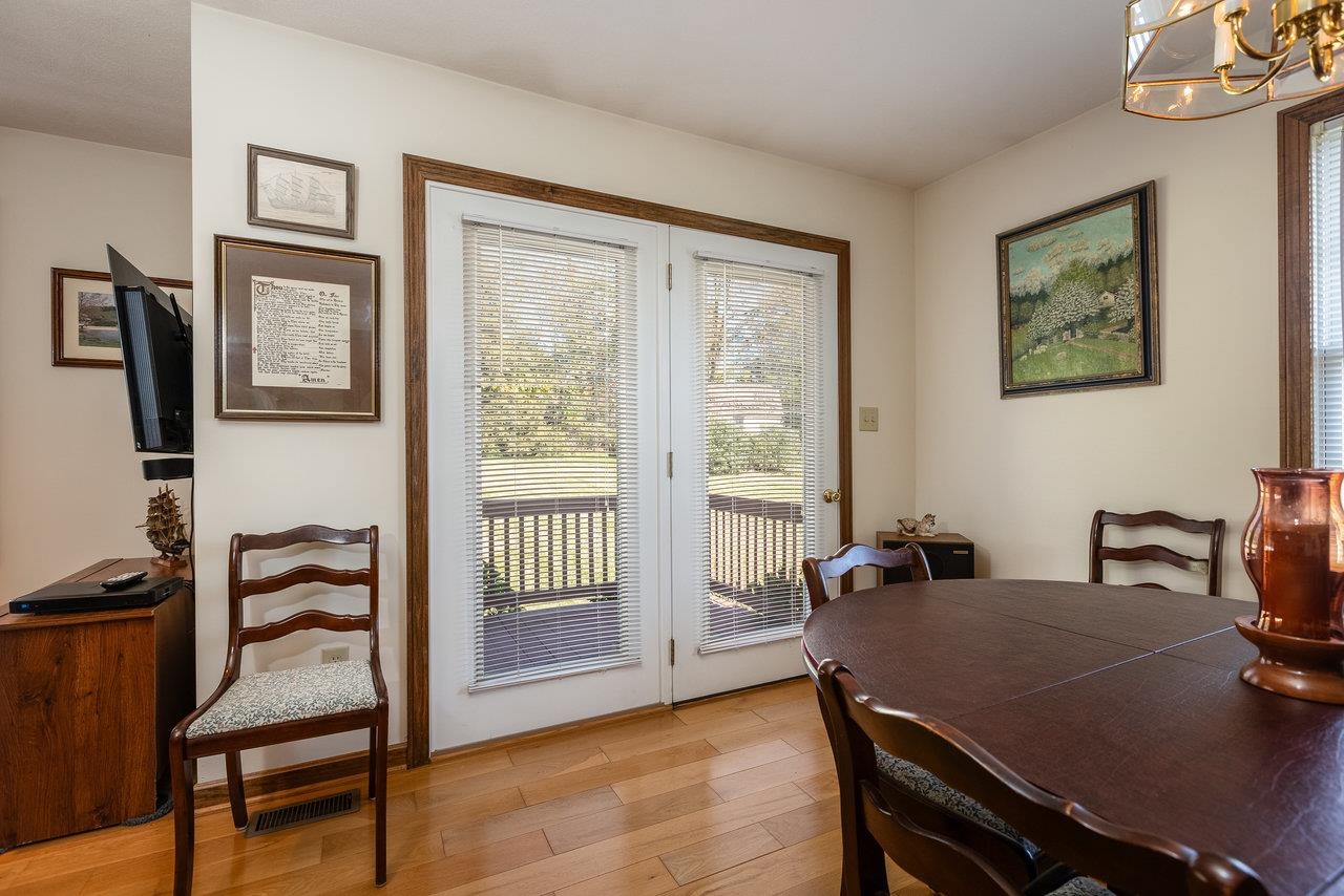 111 PRICE DR