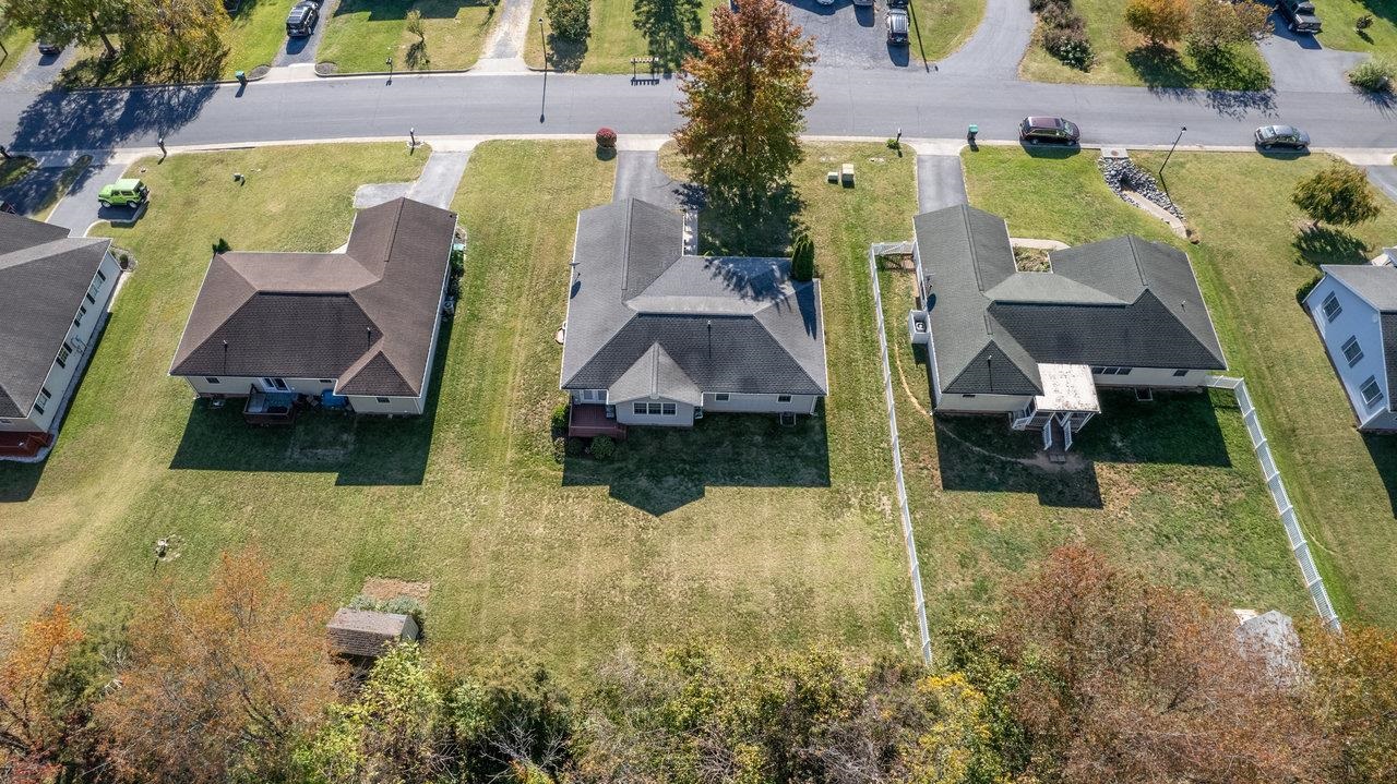 111 PRICE DR