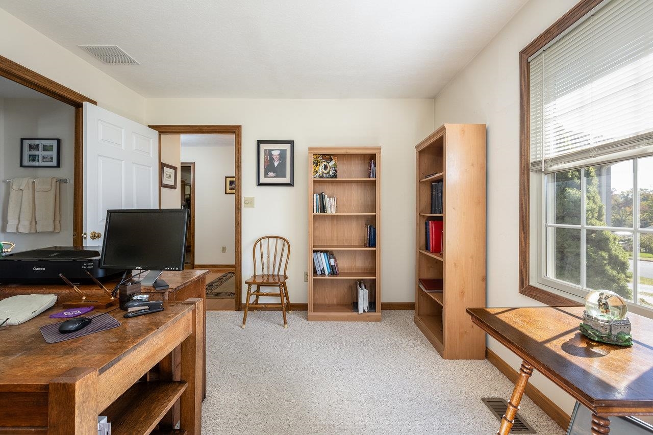 111 PRICE DR
