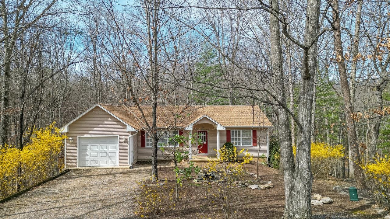 159 YANCEY CT