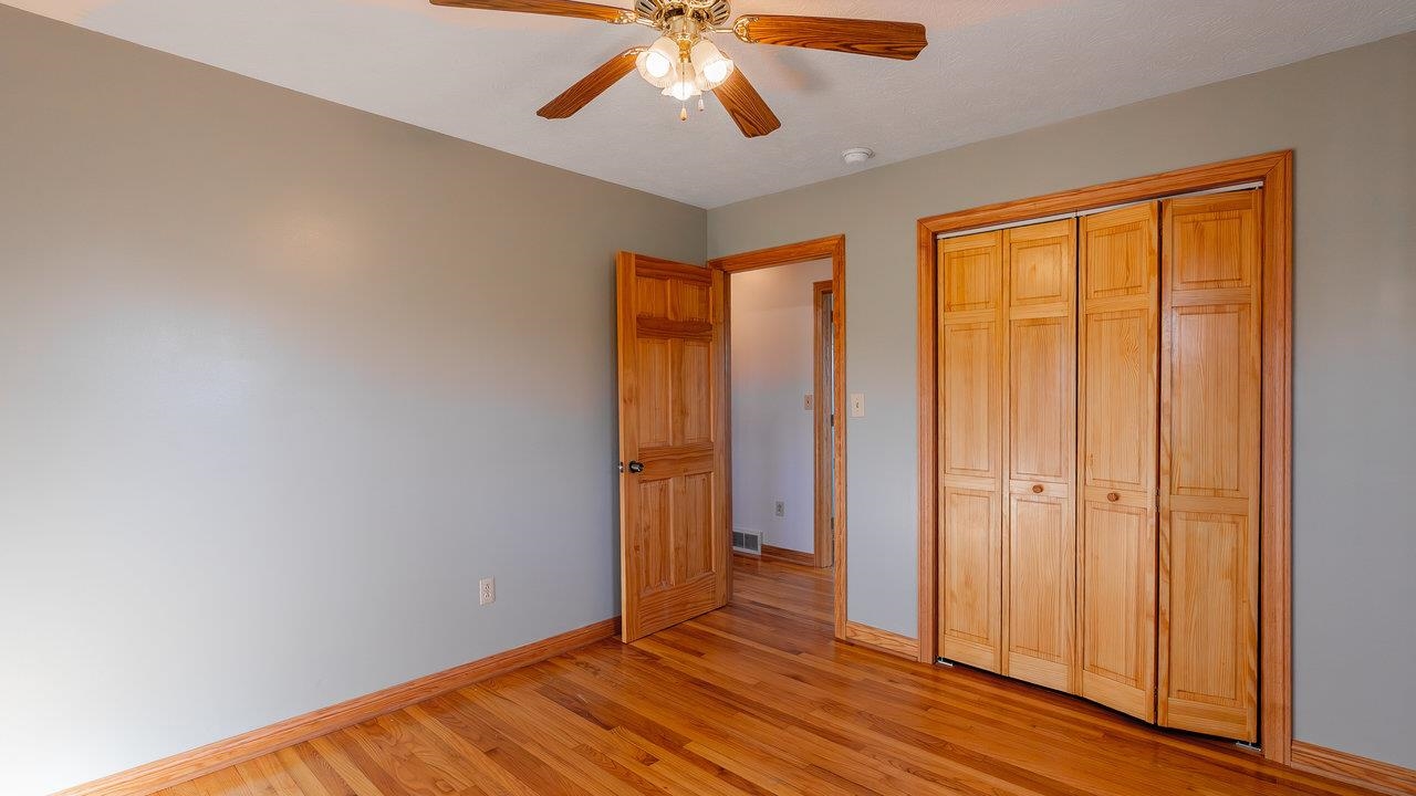 7356 SPRING CREEK RD