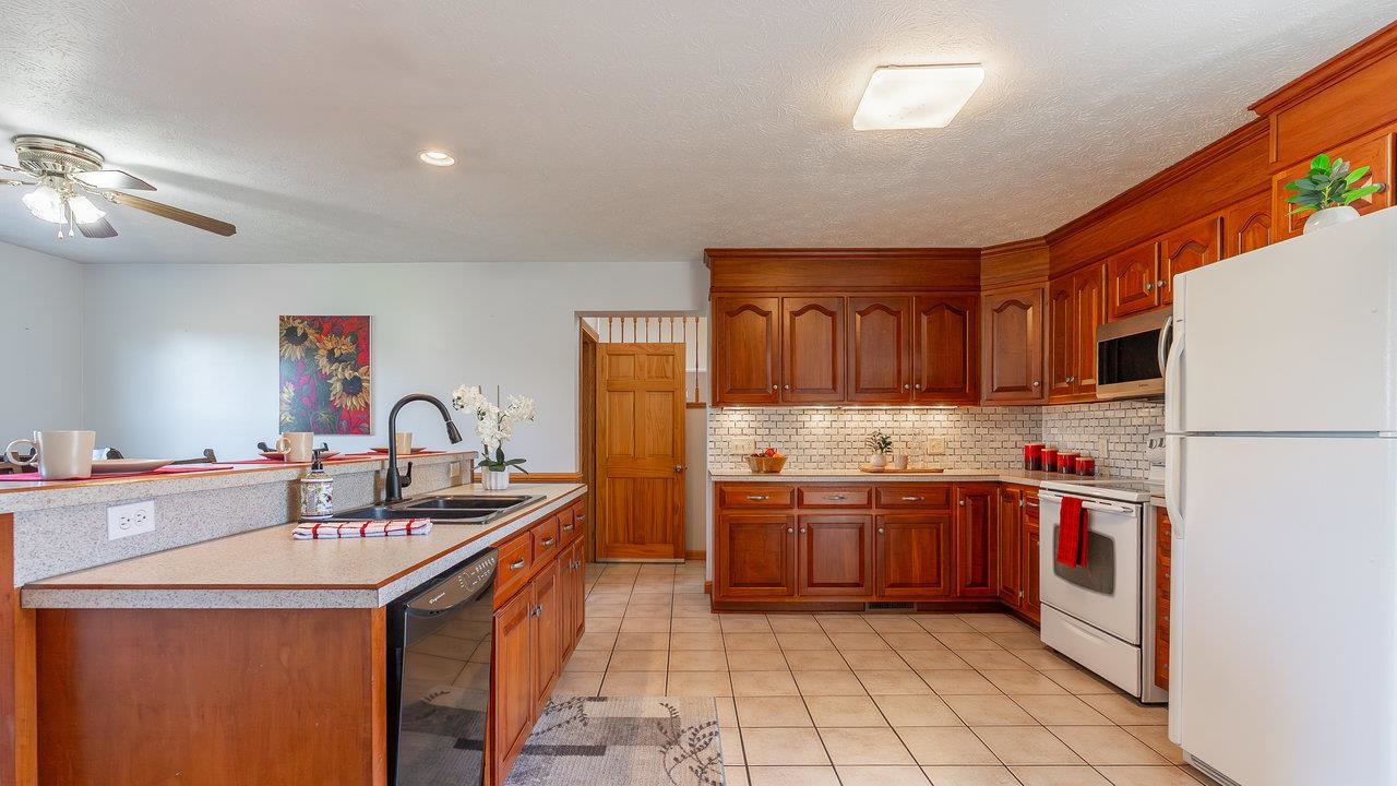 7356 SPRING CREEK RD