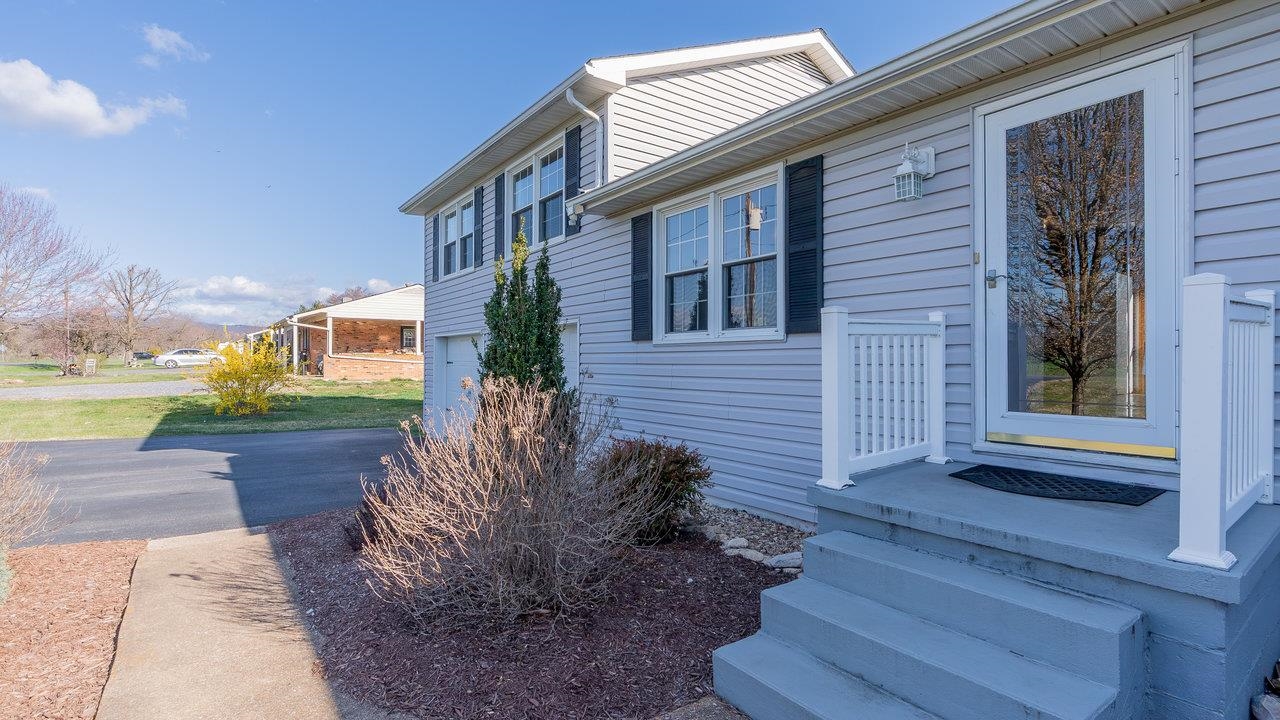 7356 SPRING CREEK RD