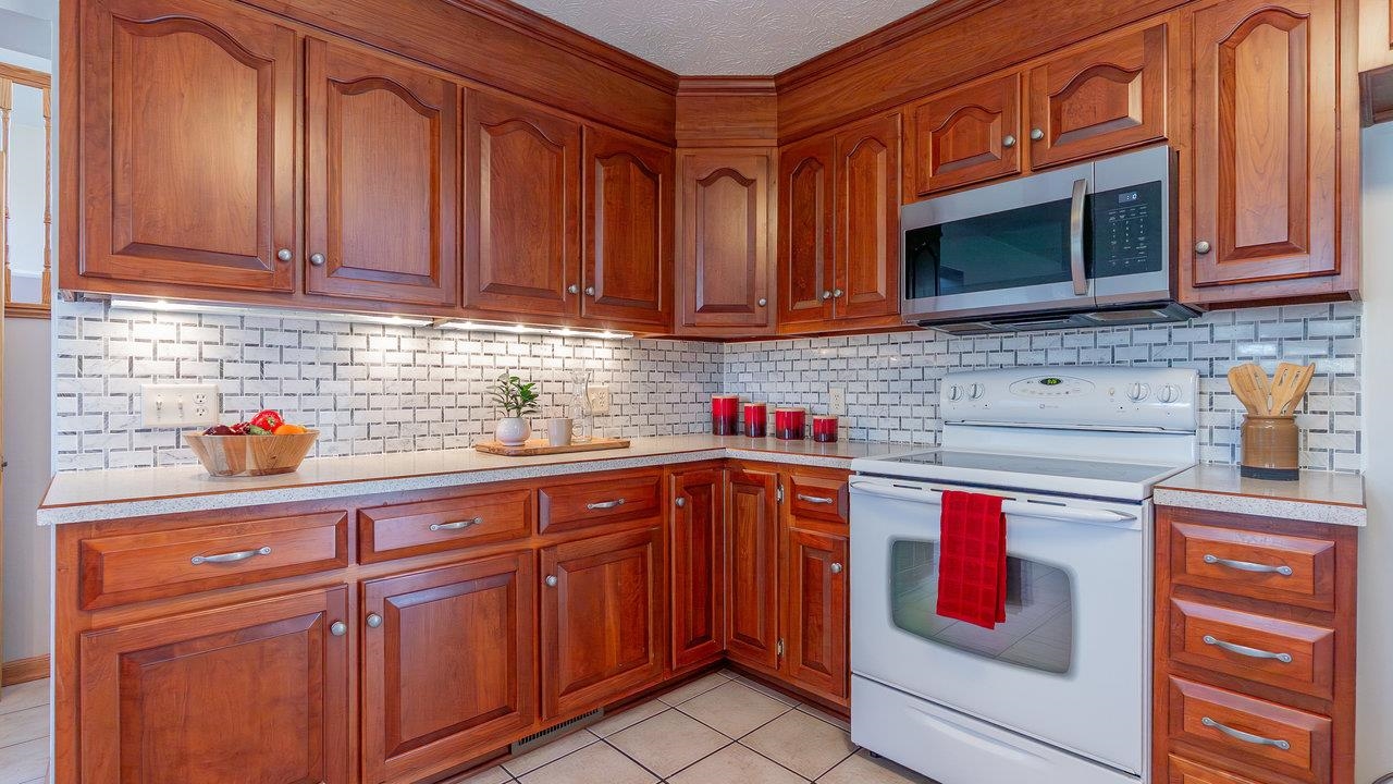 7356 SPRING CREEK RD