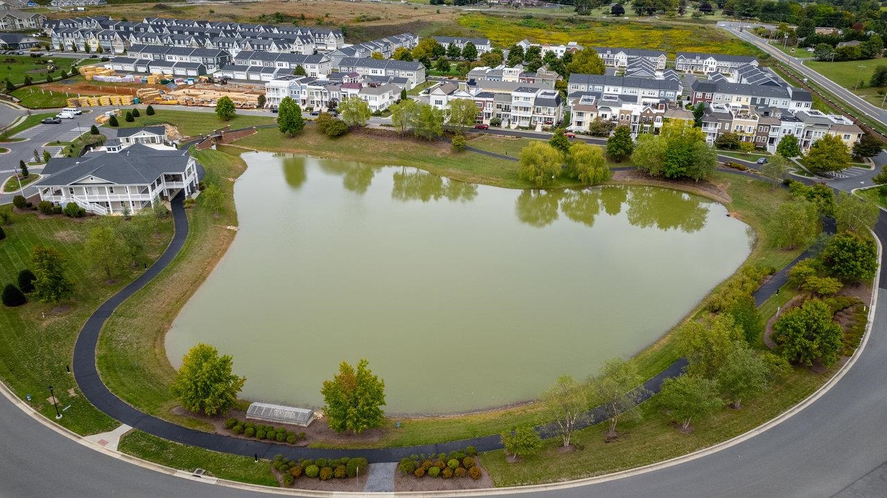 3436 CHARLESTON BLVD