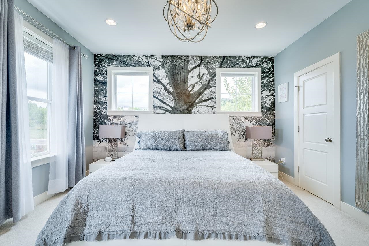 3436 CHARLESTON BLVD