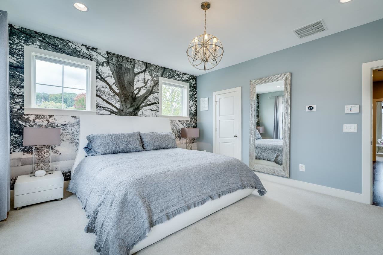 3436 CHARLESTON BLVD