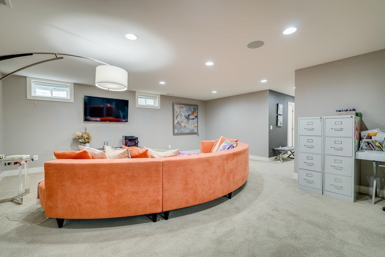 3436 CHARLESTON BLVD