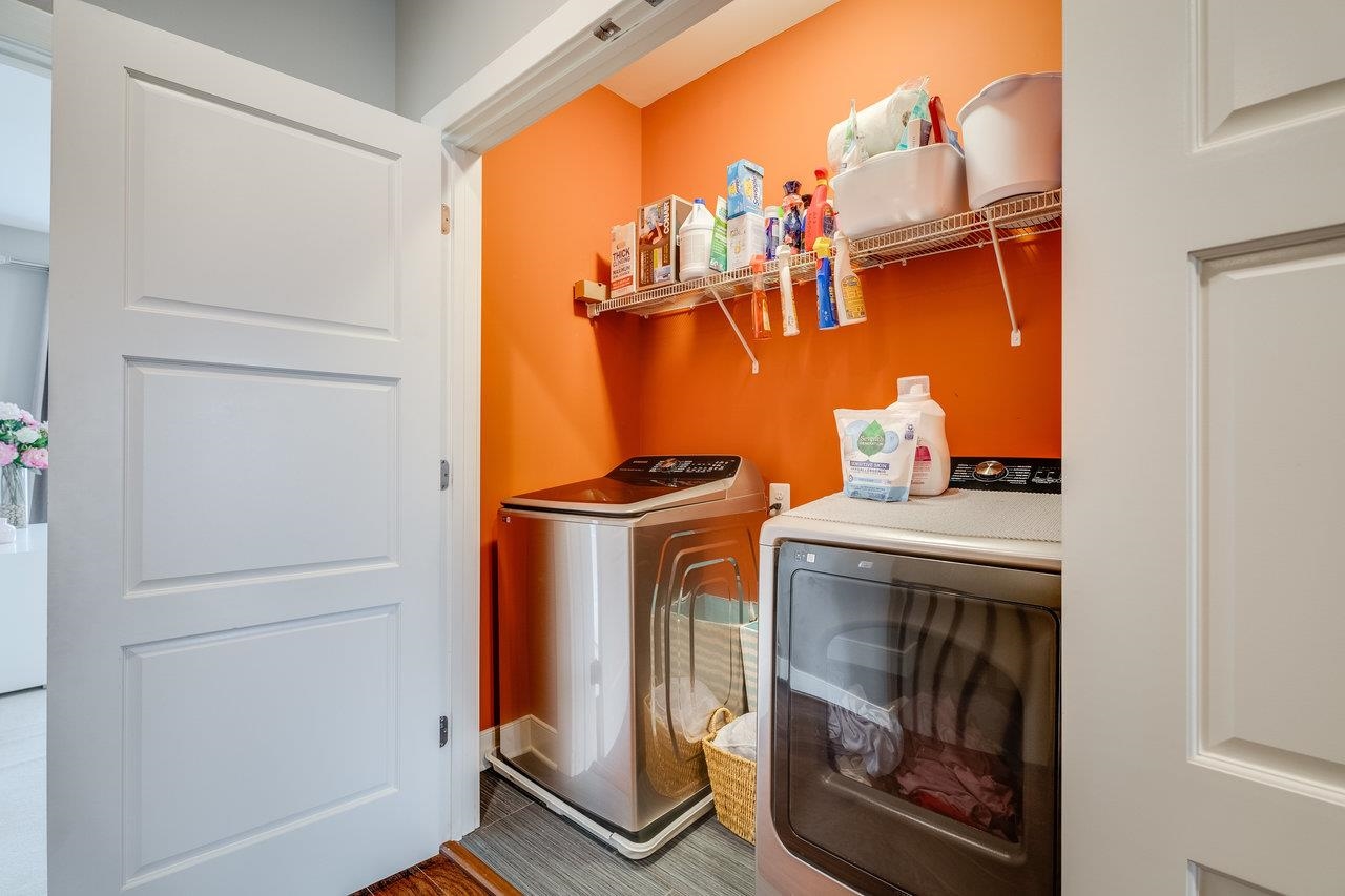 3436 CHARLESTON BLVD