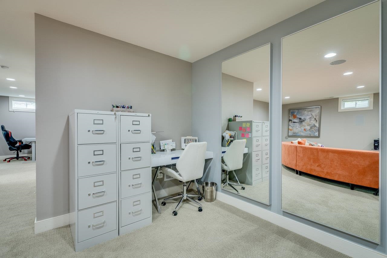 3436 CHARLESTON BLVD